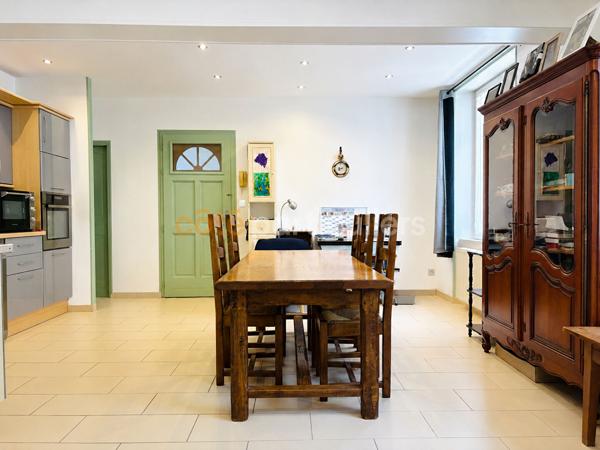 Vente
                Appartement53 m² - 3 Pièces -
                    MONTEBOURG (50310)