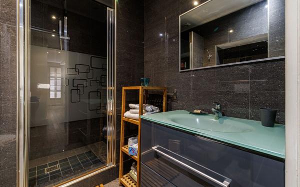 Appartement à vendre    2 pièces • 58,44 m2 Nice