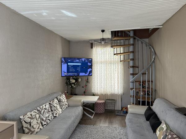 Maison Romainville 220 m2 proche Bagnolet et AUCHAN