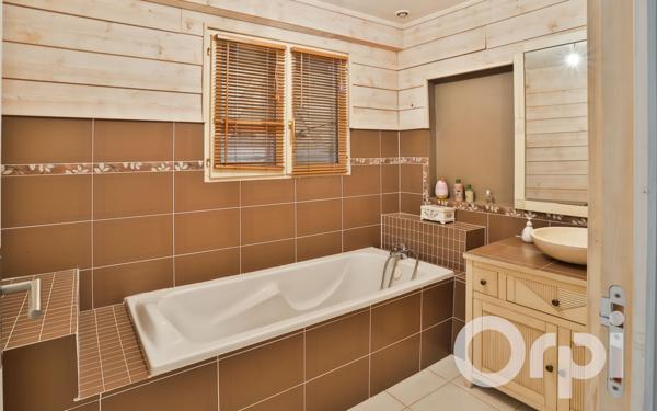 Maison à vendre    10 pièces • 275 m2 Gournay-en-Bray