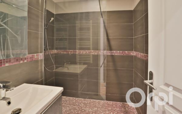 Maison à vendre    10 pièces • 275 m2 Gournay-en-Bray