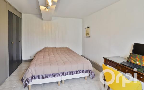 Maison à vendre    10 pièces • 275 m2 Gournay-en-Bray