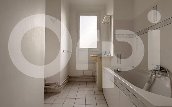 Appartement à vendre    4 pièces • 82,81 m2 Compiègne