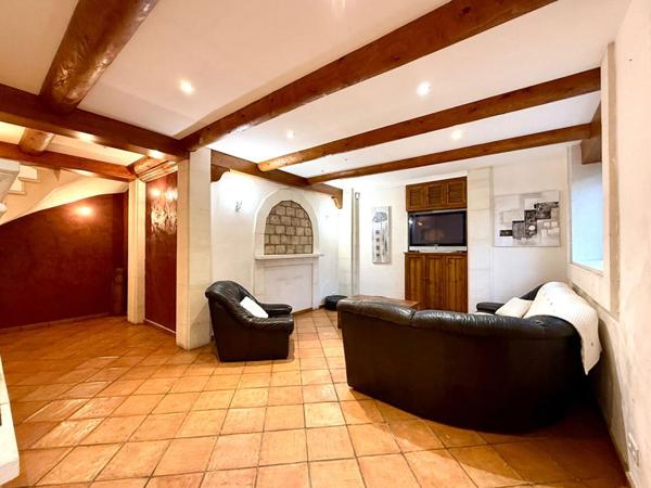 Maison de village avec cour - Eyragues