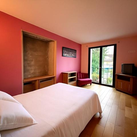 Maison de village avec cour - Eyragues