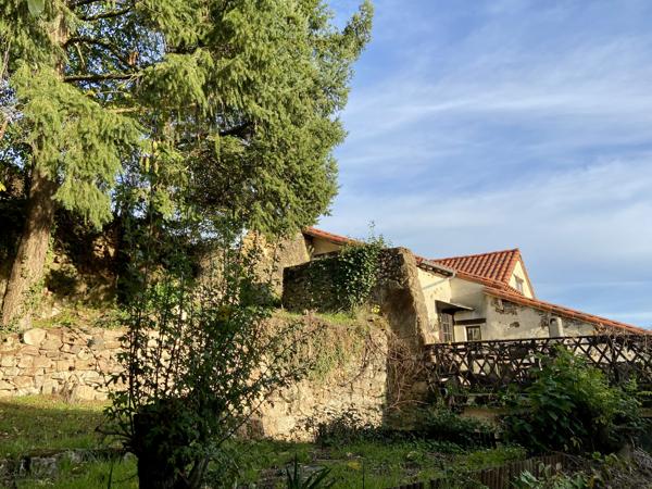 Maison à vendre à Rochechouart (87600) - Haute-Vienne