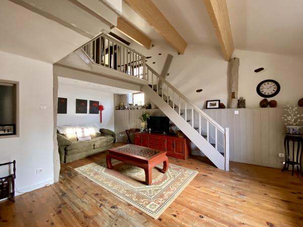Maison à vendre à Rochechouart (87600) - Haute-Vienne