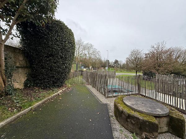 Appartement meublé La Roche Sur Yon 1 pièce(s) 17.75 m2