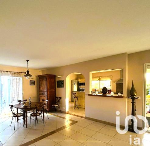 Maison à vendre 6 pièces 182 m² La Brède