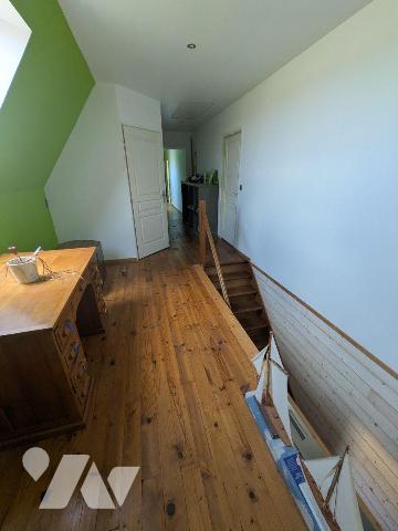 EXCLUSIVITÉ - Campagne de Wormhout

À découvrir rapidement ! Charmante maison de style ...