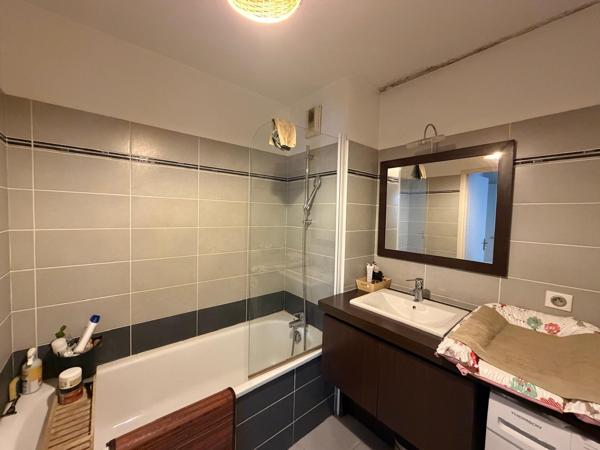 LE CRES (34) Appartement T3 64 m² + Terrasse 15 m²