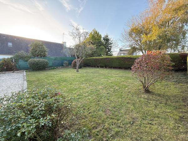 Maison Concarneau 4 pièces 125 m² sur un terrain de 630 m² proche des sentiers côtiers.