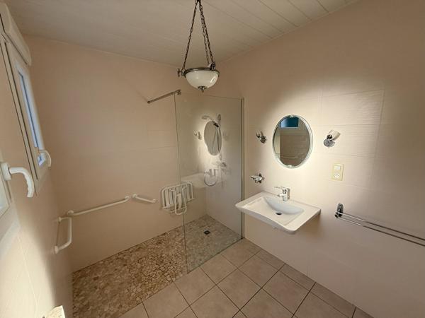 Maison Concarneau 4 pièces 125 m² sur un terrain de 630 m² proche des sentiers côtiers.