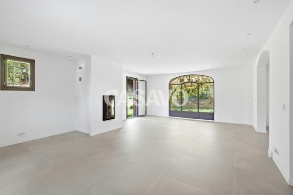 Vente Maison 6 pièces de 205m² - 13100 Aix-en-Provence