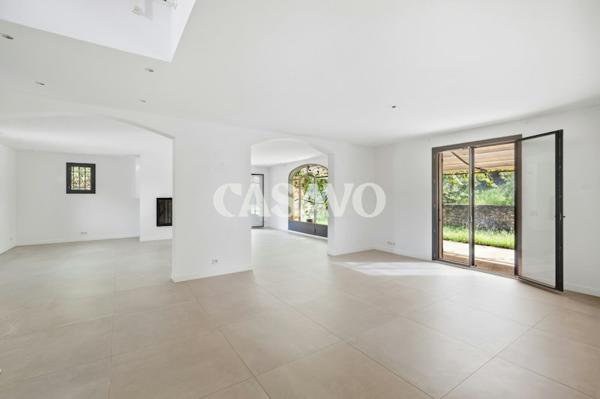 Vente Maison 6 pièces de 205m² - 13100 Aix-en-Provence