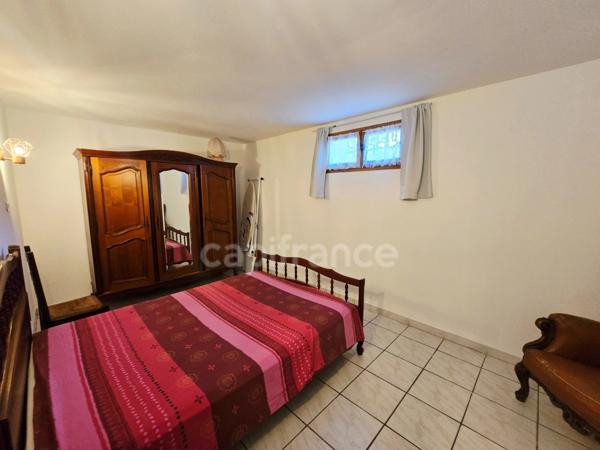 Maison à vendre 7 pièces LA CIOTAT (13) Garage, Terrain 1057 m2