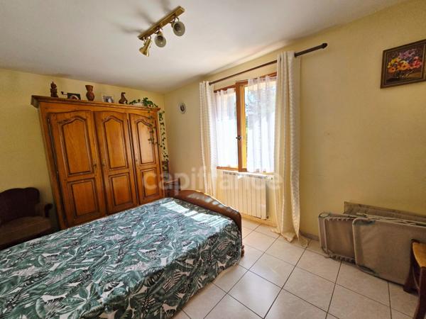 Maison à vendre 7 pièces LA CIOTAT (13) Garage, Terrain 1057 m2