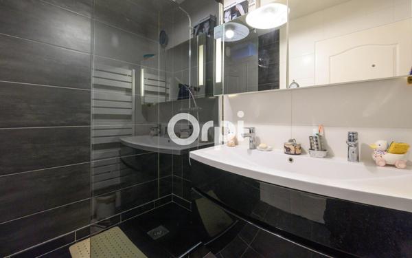 Appartement à vendre    3 pièces • 78,50 m2 Armentières