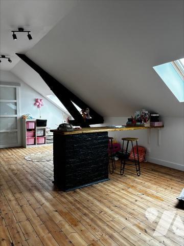 Bellicourt - propriété 4ch - jardin arboré - garage et dépendances