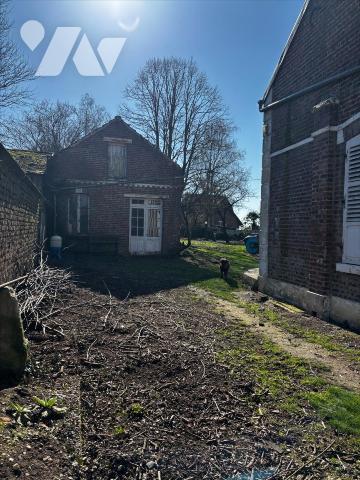 Bellicourt - propriété 4ch - jardin arboré - garage et dépendances