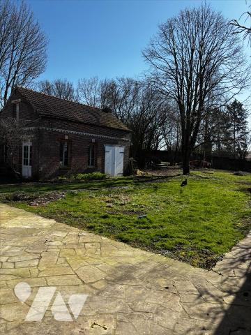 Bellicourt - propriété 4ch - jardin arboré - garage et dépendances