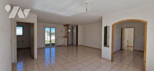 Maison à vendre à Loretz-d'Argenton (79290) en Deux-Sèvres (79)

À Loretz-d'Argenton, maison ...