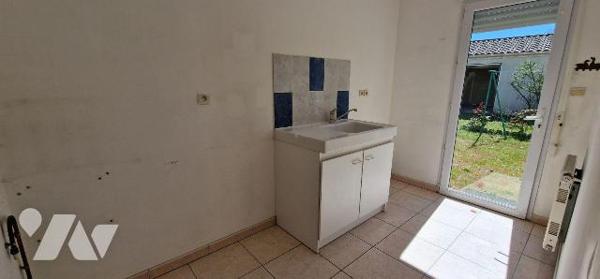 Maison à vendre à Loretz-d'Argenton (79290) en Deux-Sèvres (79)

À Loretz-d'Argenton, maison ...