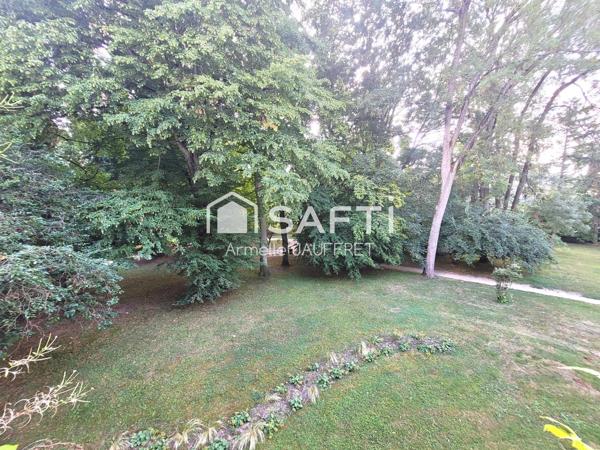 T2 cellier, parking, cave La Fontaine Saint Martin