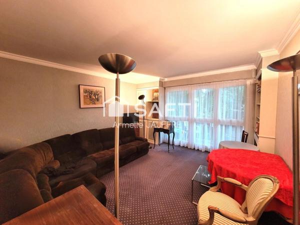 T2 cellier, parking, cave La Fontaine Saint Martin