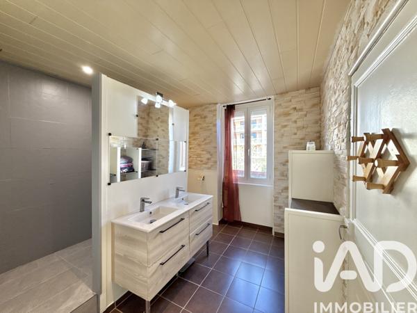 Maison à vendre 8 pièces 174 m² Bourg-de-Péage