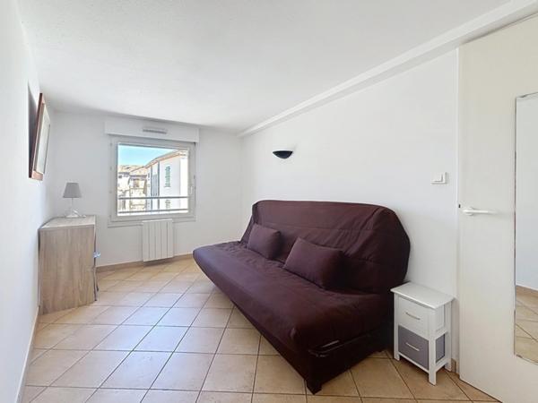 Appartement à vendre 4 pièces  (07) - Superficie 76 m2 loi Carrez - Ascenseur