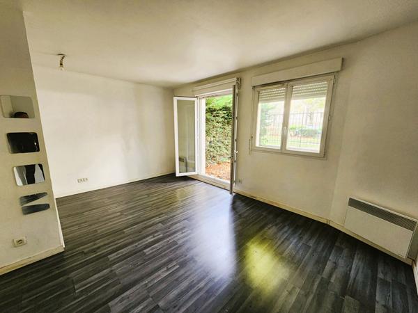 Appartement Thiais 1 pièce(s) 23.21 m2