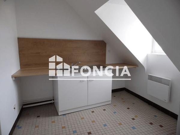 Location Studio 23.9 m² - 7 PLACE DE LA MOTTE VERTE Bourgueil 37140