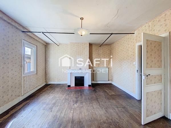 GRANDE MAISON 128 m² – 4 CHAMBRES – PETIT PRIX – CENTRE VILLAGE