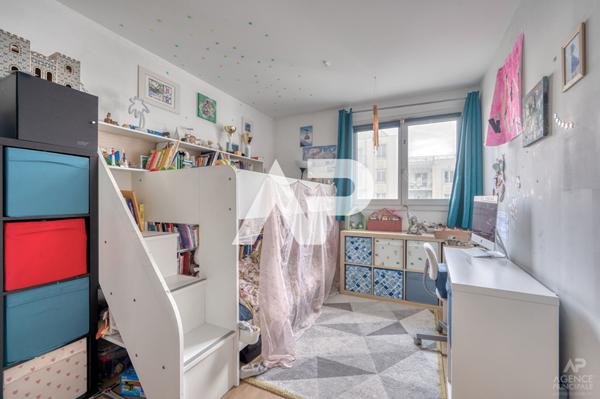 Appartement Rueil Malmaison 5 pièce(s) 89.11m² €539 000 ** - Référence 19037