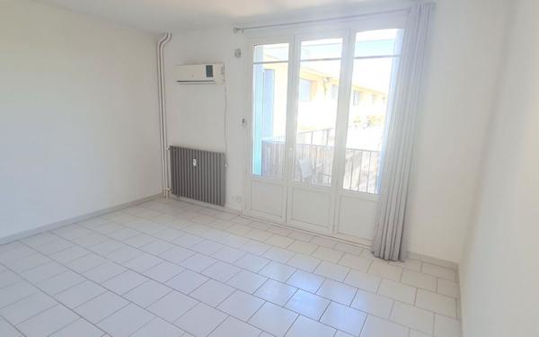 Appartement à vendre    1 pièce • 34 m2 La Seyne-sur-Mer