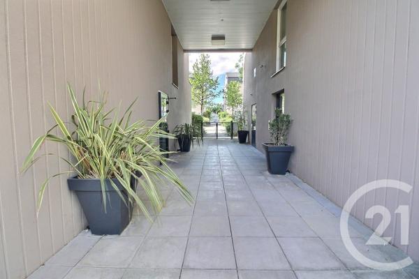Appartement F2 à vendre  2 pièces - 40,49 m 2   PESSAC  - 33