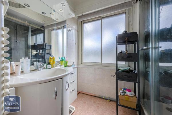 Appartement à vendre 4 pièces 67m² Aix-les-Bains (73100)