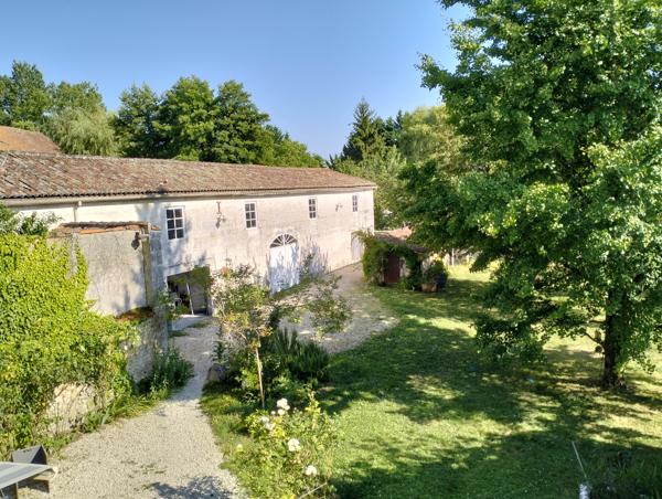 Maison à vendre à Coteaux-du-Blanzacais (16250) - Charente