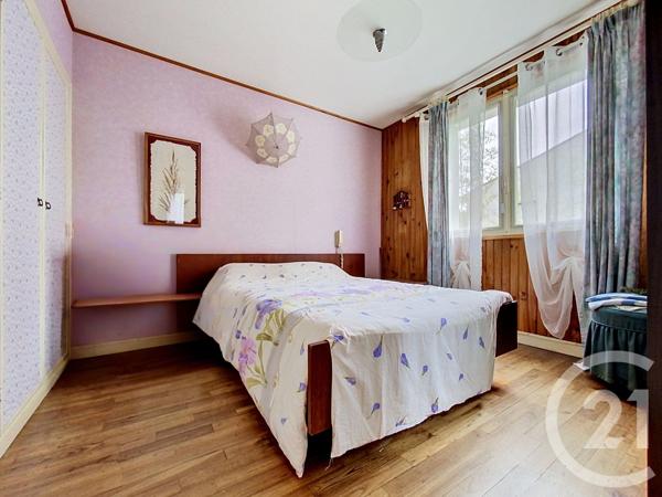 Maison à vendre  6 pièces - 106,90 m 2   ROCHEFORT  - 17