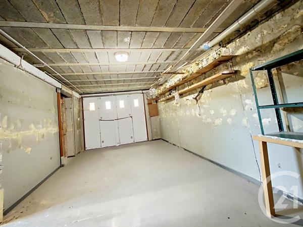 Maison à vendre  6 pièces - 106,90 m 2   ROCHEFORT  - 17