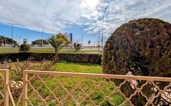 Appartement à vendre    2 pièces • 64 m2 Menton