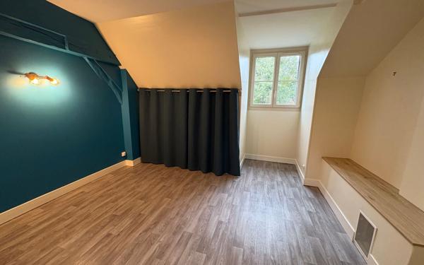 Maison à vendre    4 pièces •  La Ferrière-Béchet