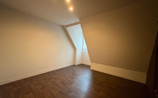 Maison à vendre    4 pièces •  La Ferrière-Béchet