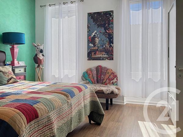 Maison à vendre  5 pièces - 150 m2 ROCHEFORT - 17