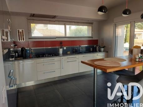 Maison à vendre 5 pièces 136 m² Pierrefeu-du-Var