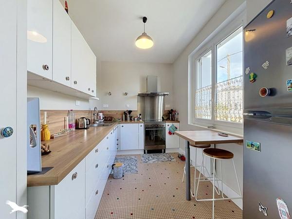 Maison à vendre 236 900 € Châteauneuf-sur-Charente 6 p 119 m² DPE D