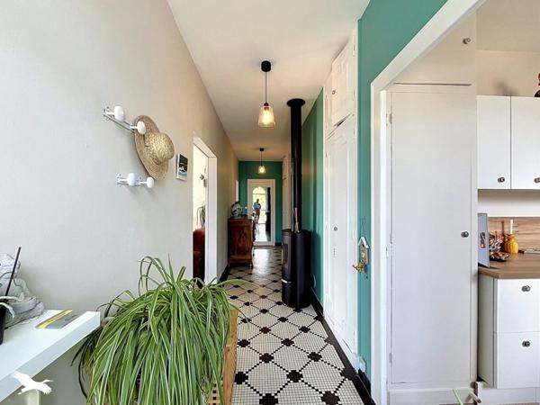 Maison à vendre 236 900 € Châteauneuf-sur-Charente 6 p 119 m² DPE D