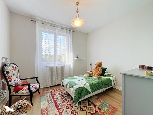 Maison à vendre 236 900 € Châteauneuf-sur-Charente 6 p 119 m² DPE D