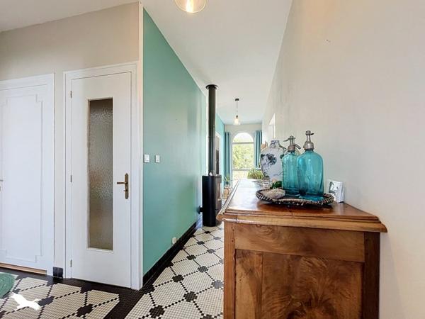 Maison à vendre 236 900 € Châteauneuf-sur-Charente 6 p 119 m² DPE D